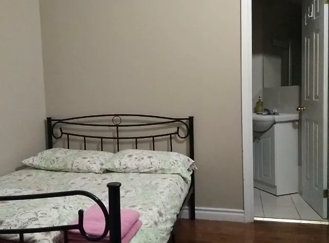 Private Bathroom Single Room